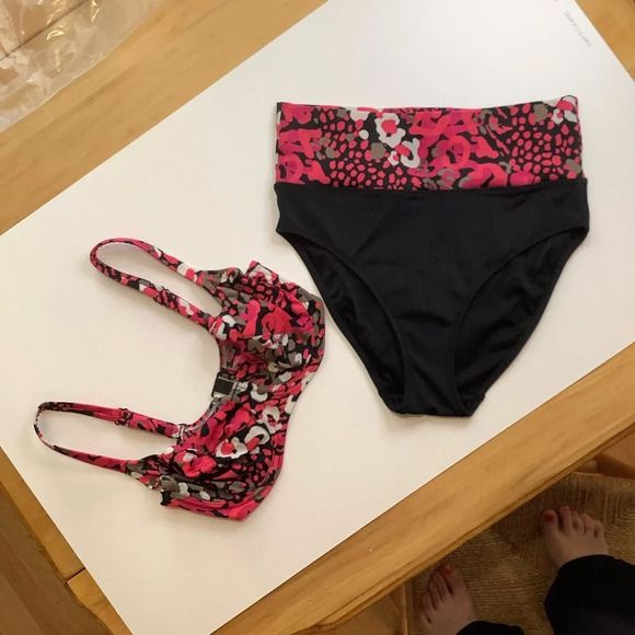 FANTASIE Vibrant Pink Floral/Black Underwire Bikini Set Size S - Picture 6 of 11